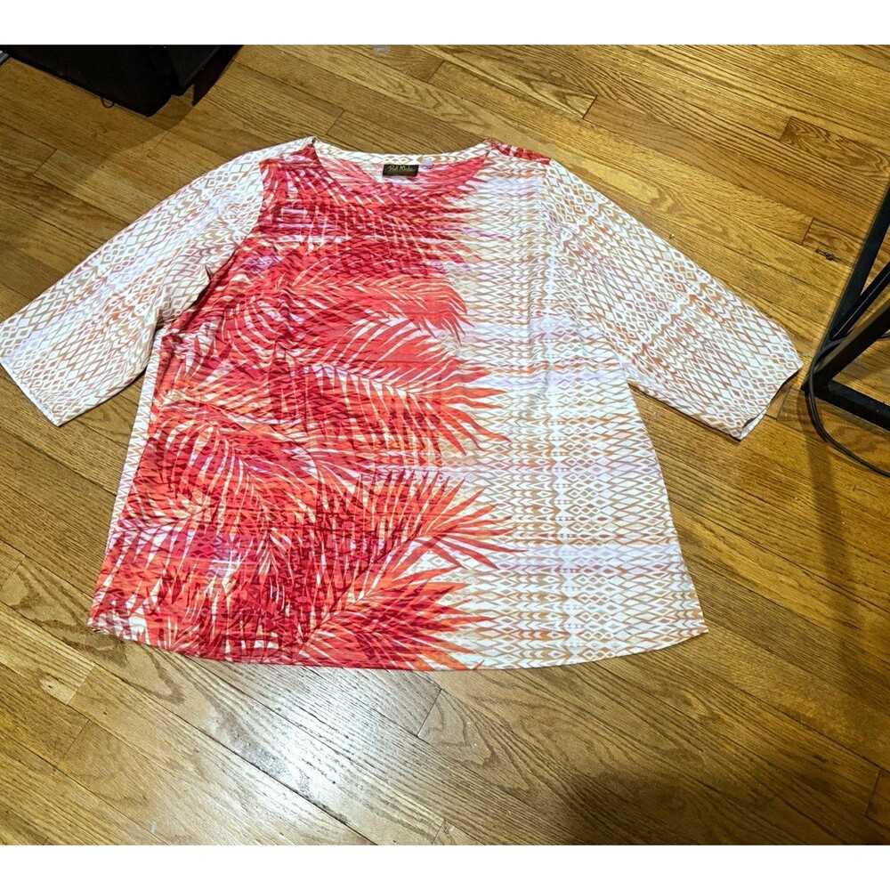 Bob Mackie Wearable Art Palm Print Round Neck Light Blouse Red 2X